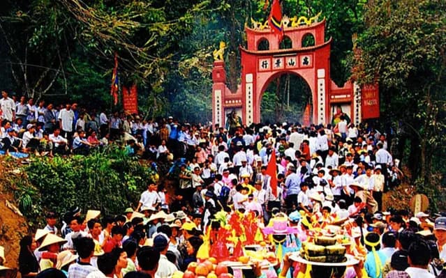 Ngày Giỗ Tổ Hùng Vương - Lễ hội Đền Hùng